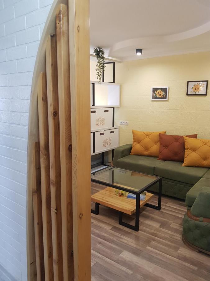 Apartmán Relax Samtredia Exteriér fotografie